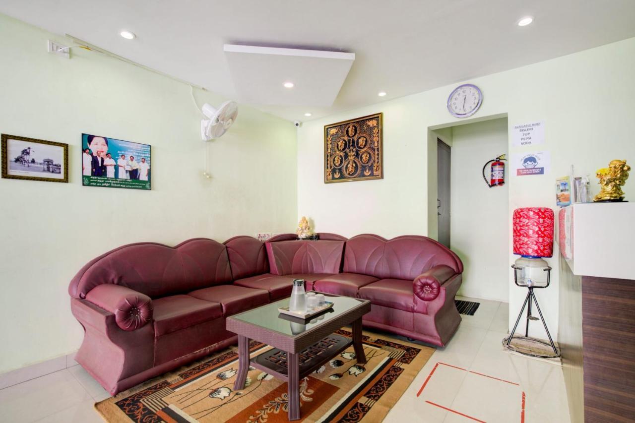 Oyo Flagship Amutha Residency Hotel Chennai Esterno foto