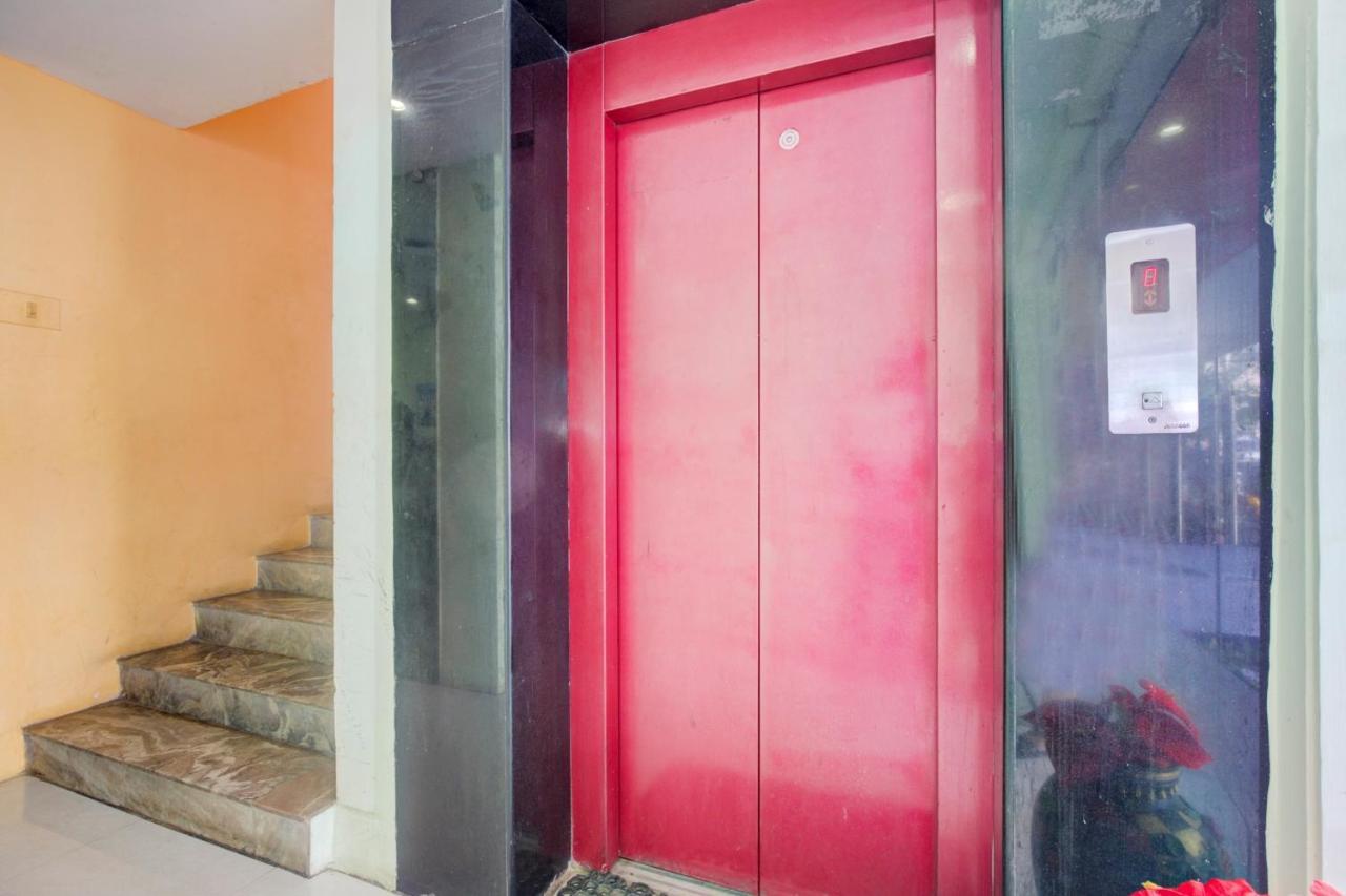 Oyo Flagship Amutha Residency Hotel Chennai Esterno foto