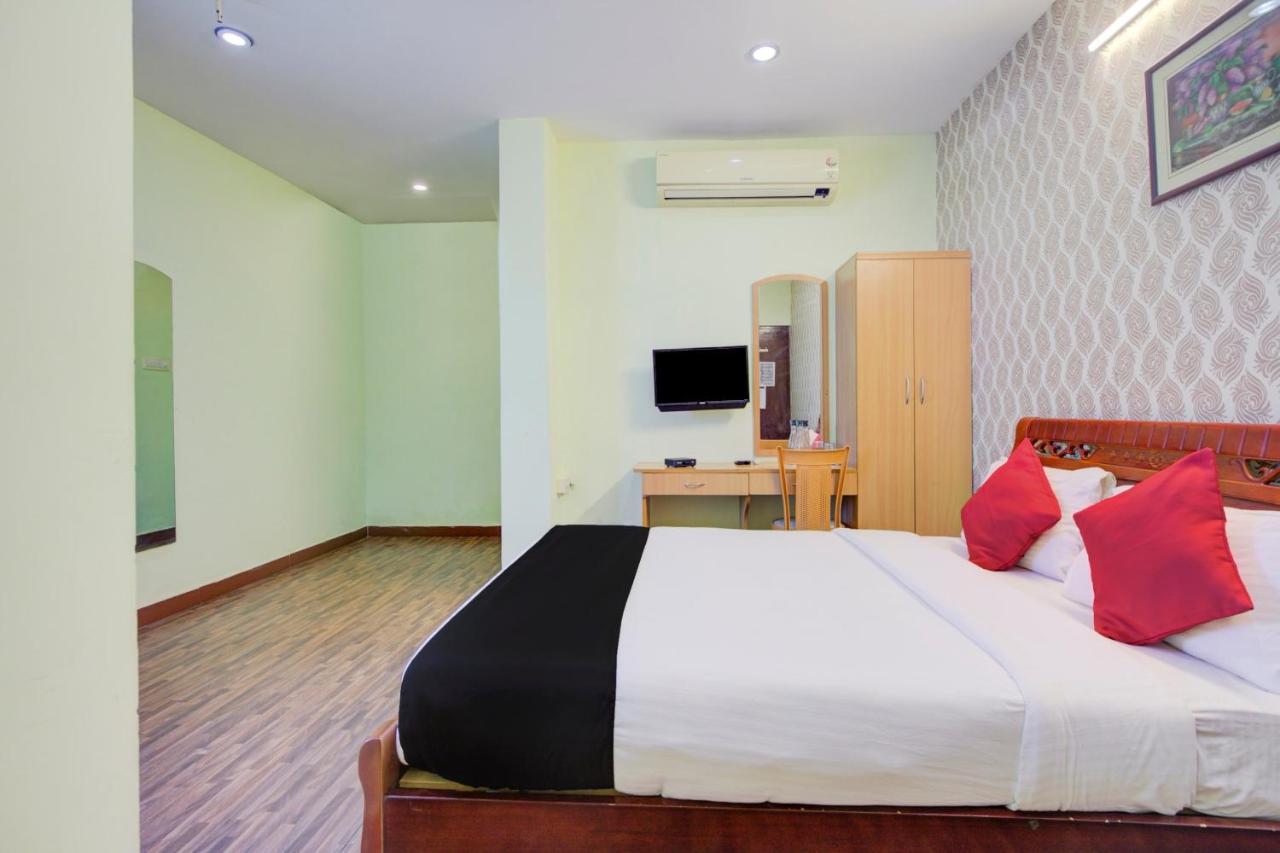 Oyo Flagship Amutha Residency Hotel Chennai Esterno foto