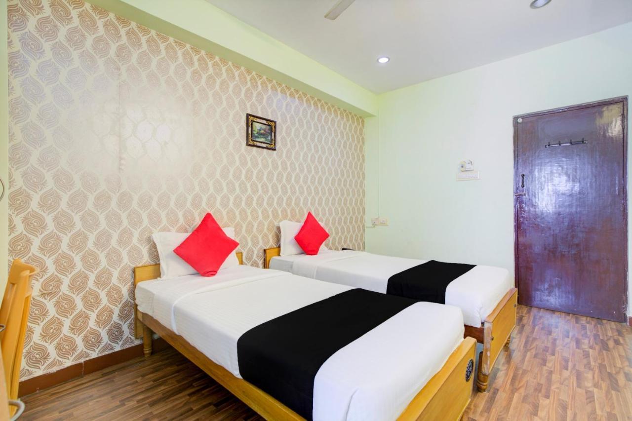 Oyo Flagship Amutha Residency Hotel Chennai Esterno foto